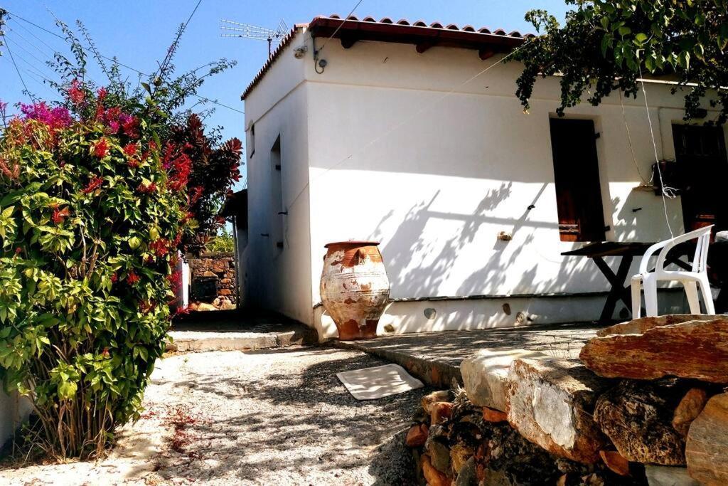 Afrodite'S House-Restaurated Oil Factory Agia  Экстерьер фото